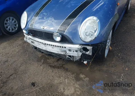 2006 Mini Cooper z USA, uszkodzony, nr VIN WMWRF33526TF63752